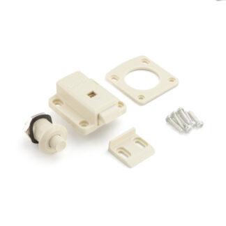Drukknopsluiting voor deurdiktes van 18 tot 21 mm, oppervlak: ivoor, SL-B211-I. Push-Latch voor RV Ombouw, Jacht Interieur, Caravan Meubels en nog veel meer, door Sugatsune / LAMP® (Japan)