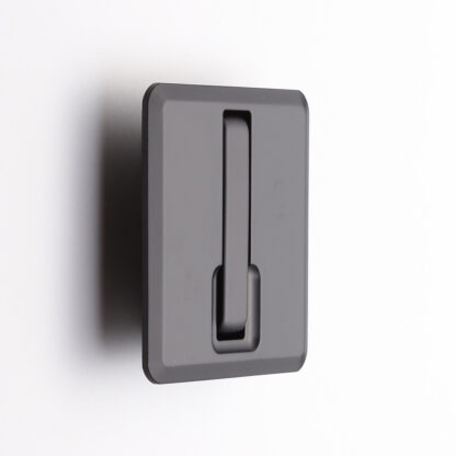 Hoogwaardige haak met vierkante veer voor uitsparing, oppervlak: zwart, mat satijn, 64 mm (2,6"), NF-K64-BL. Vierkante vouwhaak met automatische sluiting, voor tinyhouse, camper, jacht en nog veel meer, van Sugatsune / LAMP® (Japan) - Afbeelding 2