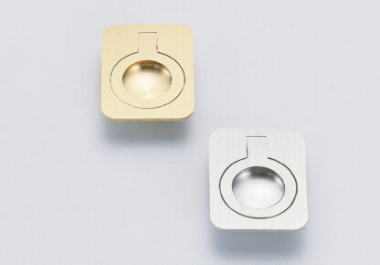 Ringvormige vouwgreep van messing, afwerking: wit brons, satijn mat, 47,5 mm (1,9") 587-60WB. Ringgreep 587-60WB voor camper, boot, inspectieluik, inspectiedeur, door Sugatsune / LAMP® (Japan) - Afbeelding 2